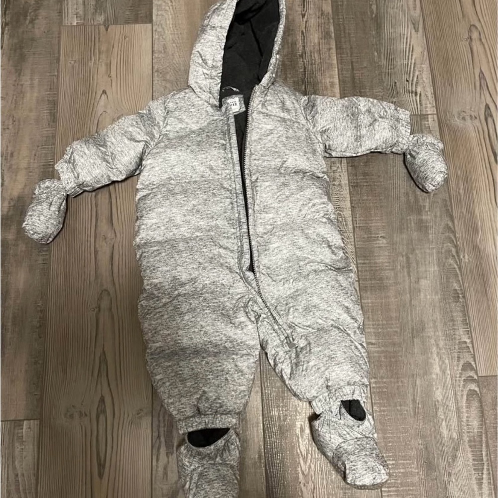 Baby Gap Down Bunting Winter Infant Snowsuit 6-12 months